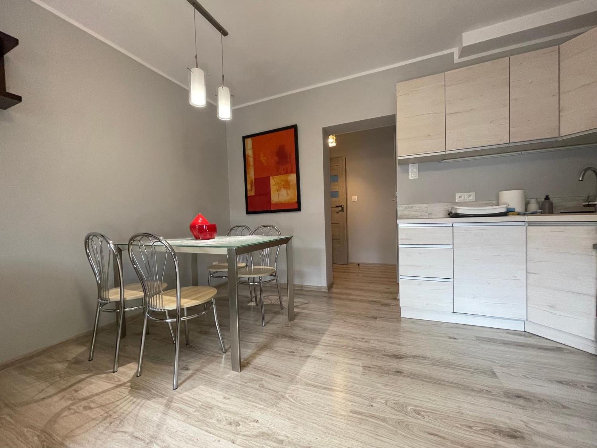 Apartament Przy Cieplickich Tezniach Jelenia Gora Exterior photo