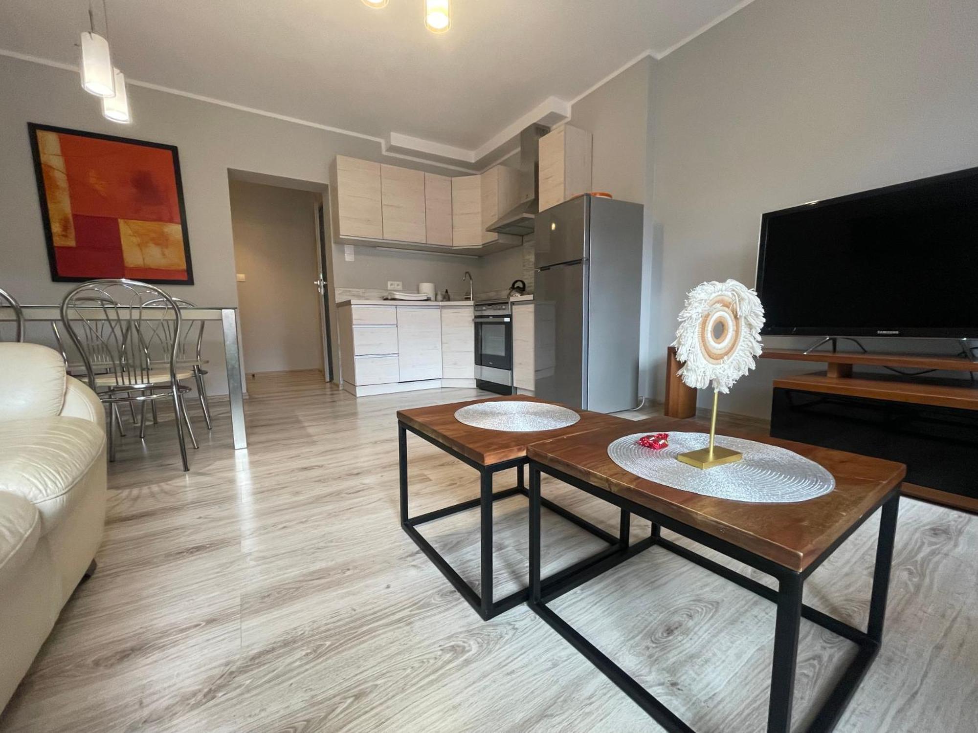 Apartament Przy Cieplickich Tezniach Jelenia Gora Exterior photo