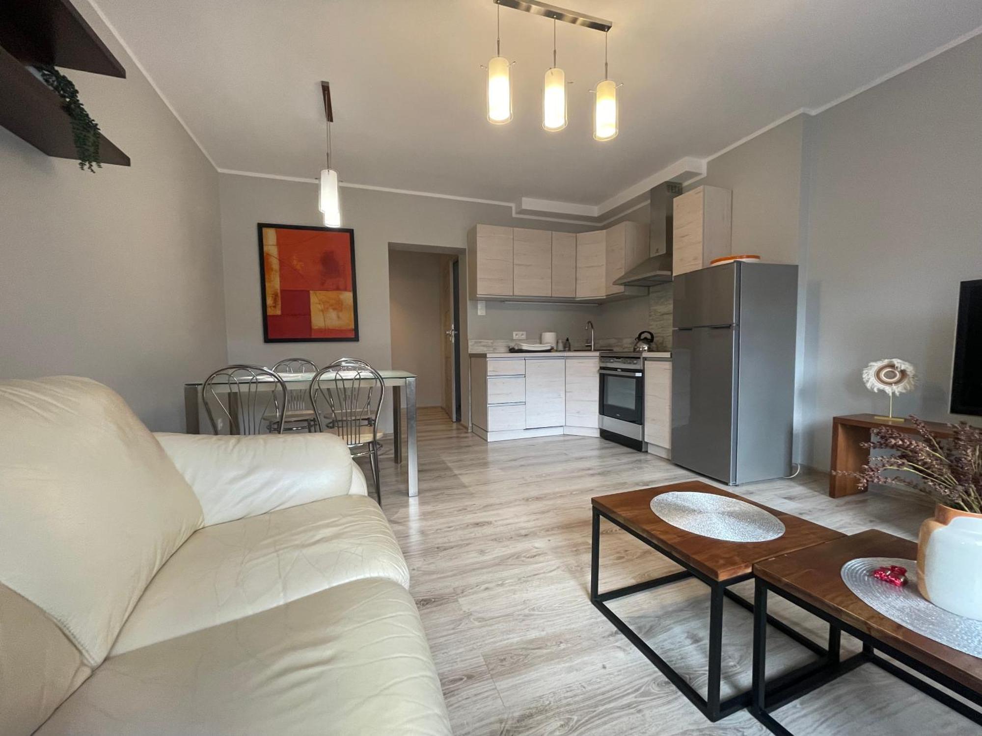 Apartament Przy Cieplickich Tezniach Jelenia Gora Exterior photo